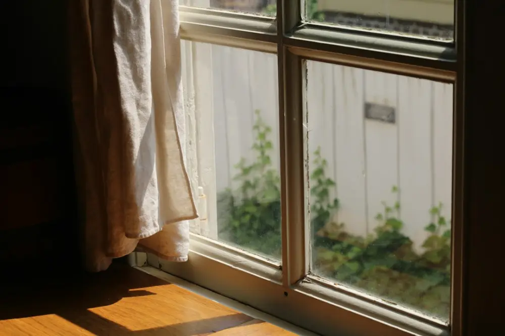 What Local Narratives Teach Us About Persuasive Copywriting